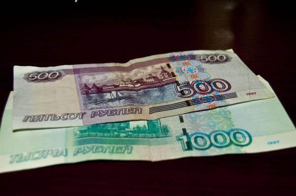 Экономист Андрианов: Рубль может просесть до 95 за доллар